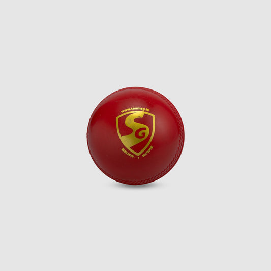 SG Everlast Tec Cricket Ball Red