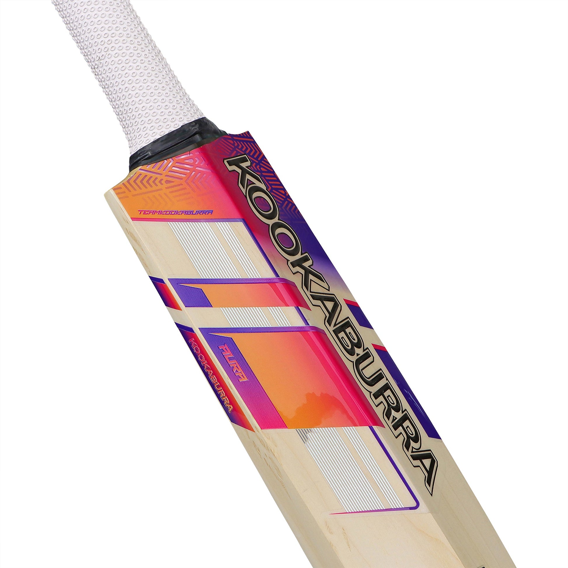 Kookaburra Aura Pro 4.0 English Willow Cricket Bat